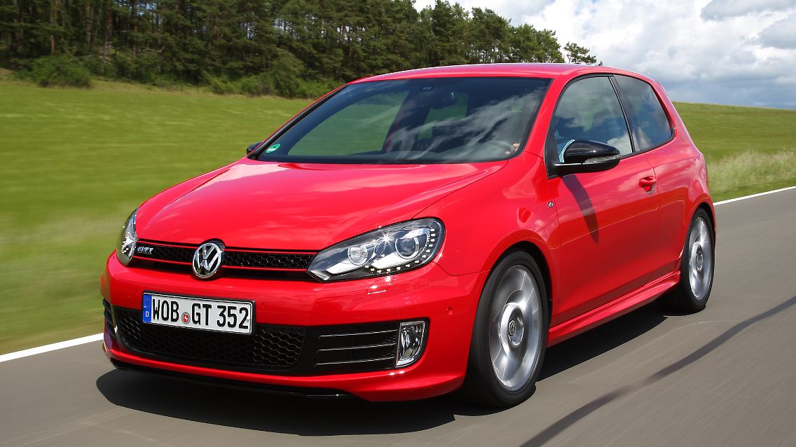 VWGolfGTI35Jahre_160617.jpg