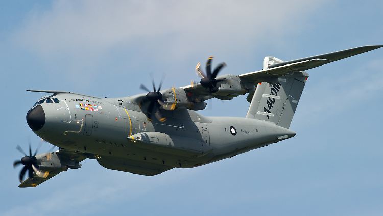Der A400M muss in Le Bourget am Boden bleiben.