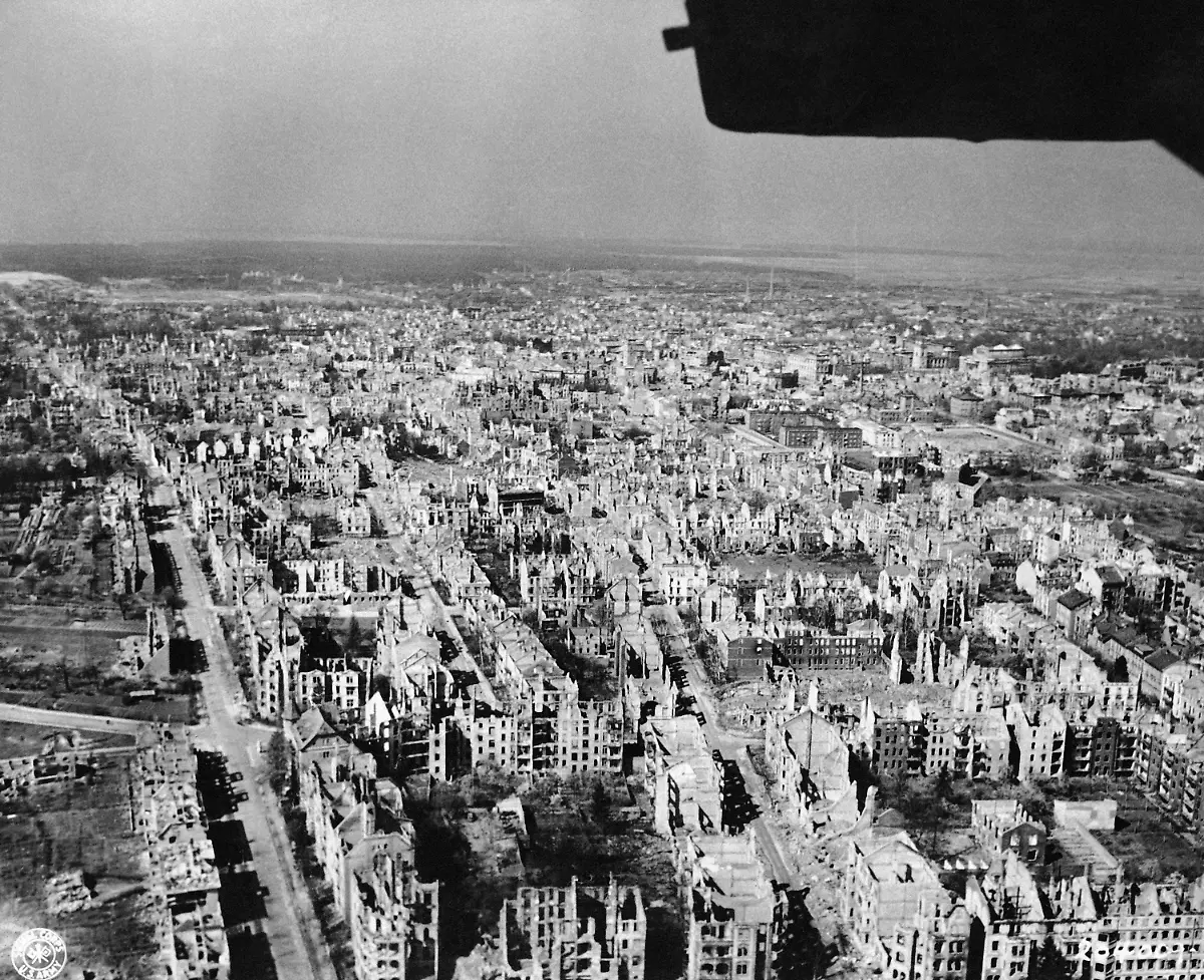 AP4505090250krieg-darmstadt