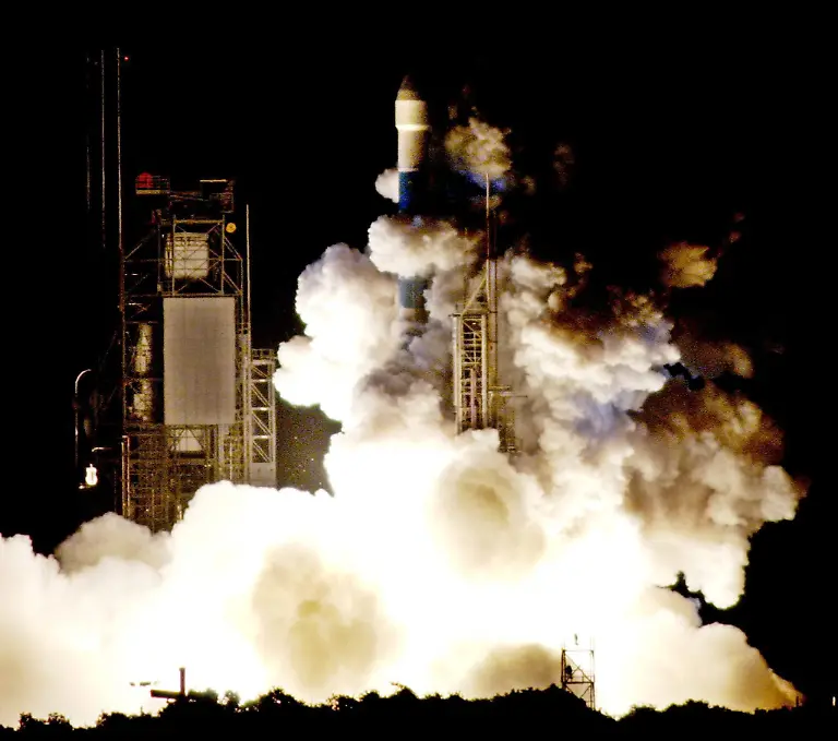 messenger-start-2004