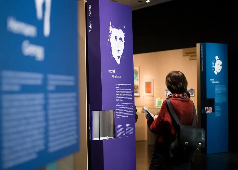 3p0e1128-jpg4593234626806714477