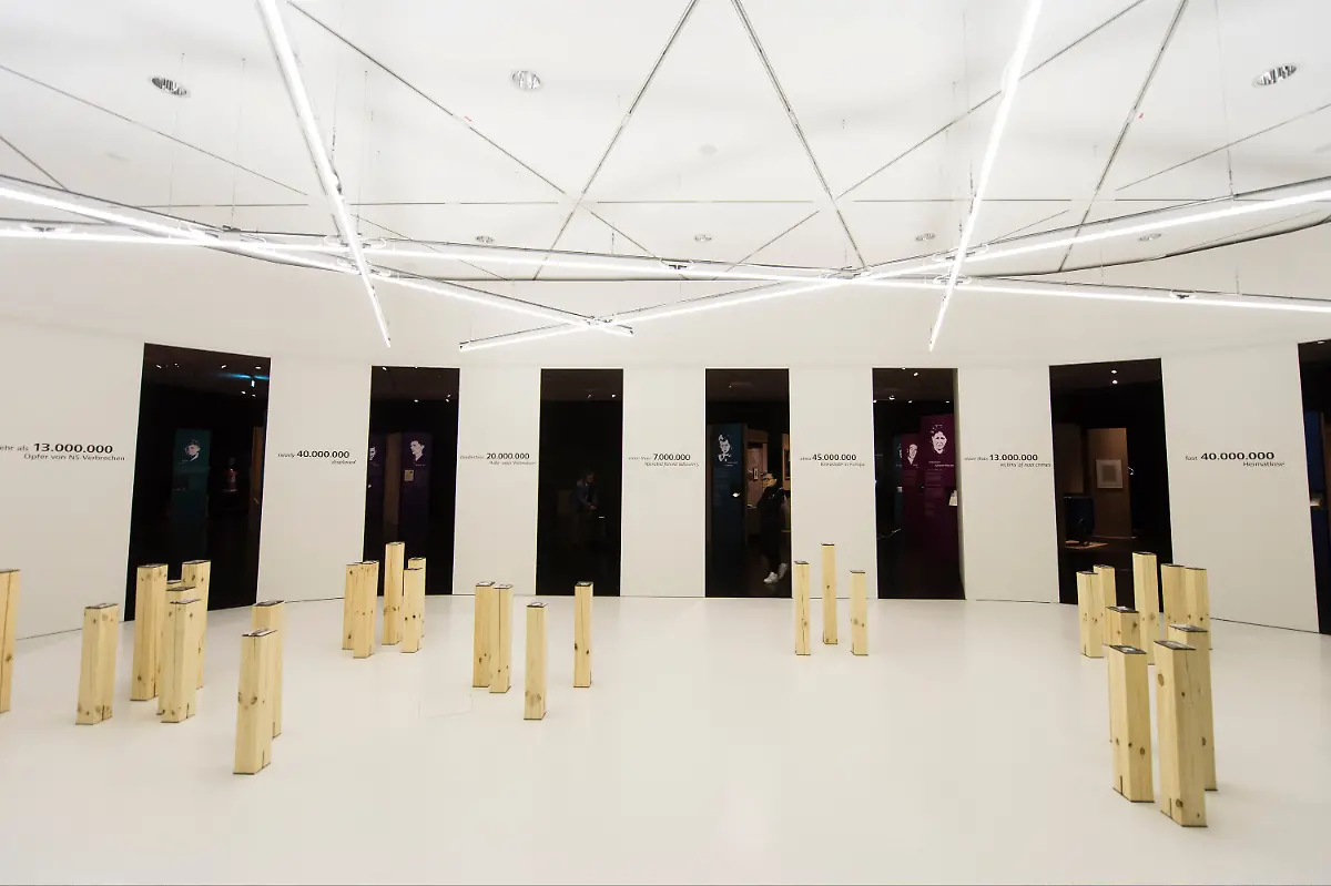 3p0e1830-jpg6030060060225989206