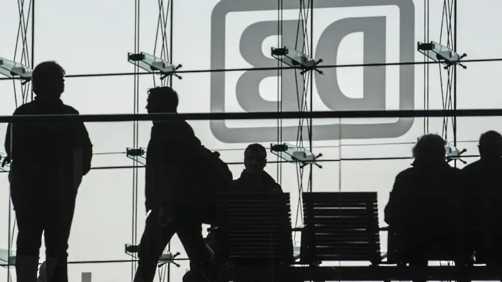 Der-Bahn-Streik-trifft-auch-die-Fahrgaeste-Sie-sollten-ihre-Rechte-in-Anspruch-nehmen