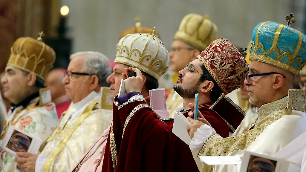 328D1800418AA464-jpg7834034705543928064