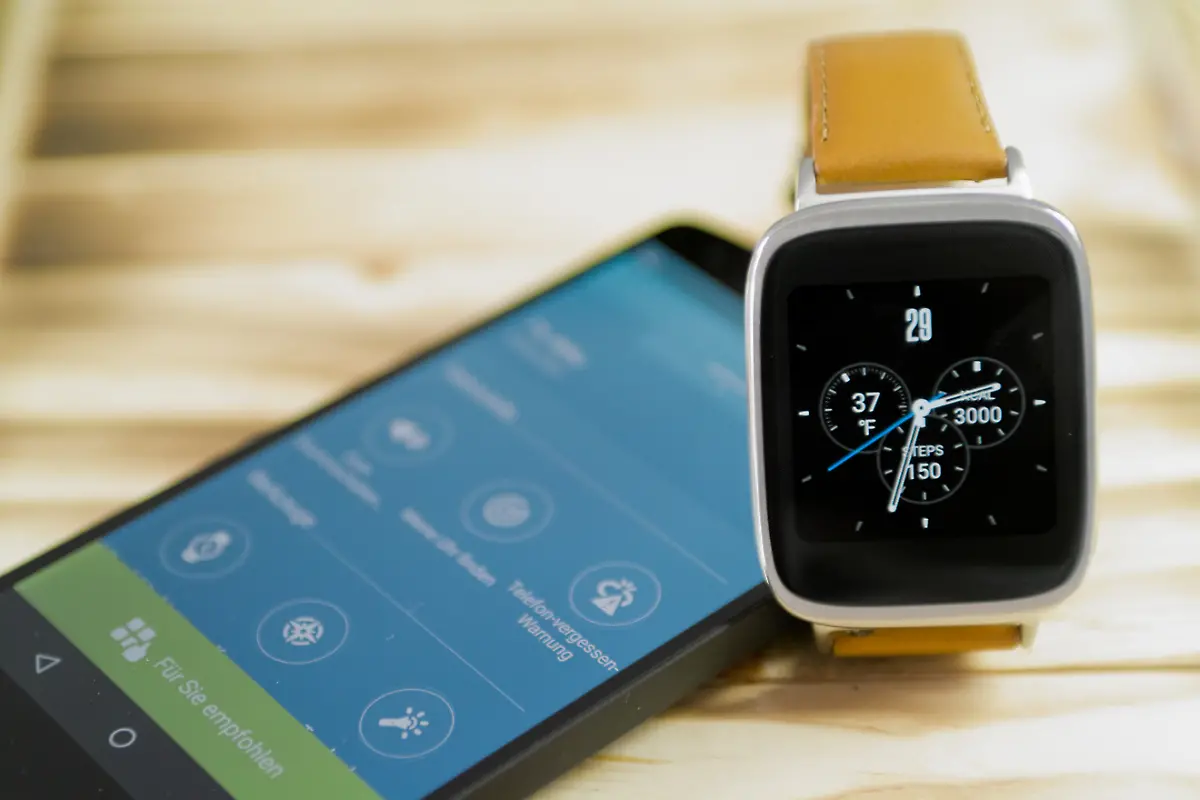 asus-zenwatch-1