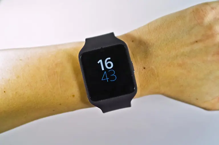 Sony-Smartwatch-3
