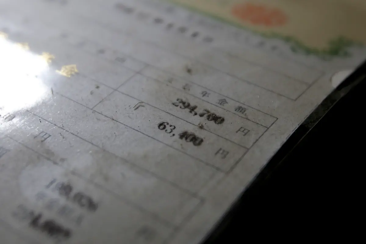 2015-04-01T065521Z-675524194-LM2EB3V0RJH01-RTRMADP-3-JAPAN-LONELYDEATHS-WIDERIMAGE-JPG7676934905867274408