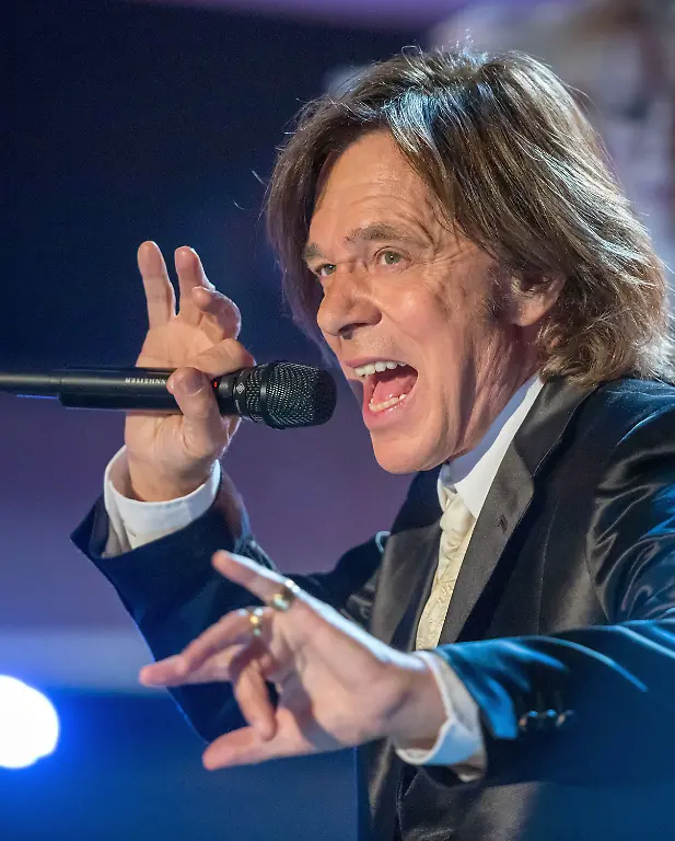 3oit1108-jpg4399343943757377048