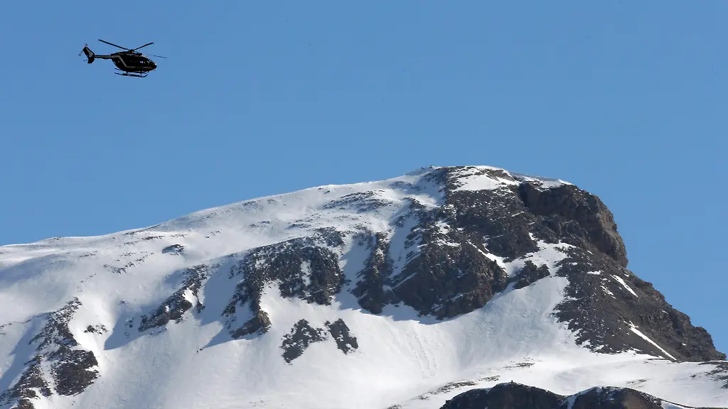 2015-03-28T101611Z-1567097978-LR2EB3S0SIOAQ-RTRMADP-3-FRANCE-CRASH-JPG4413778429788392543