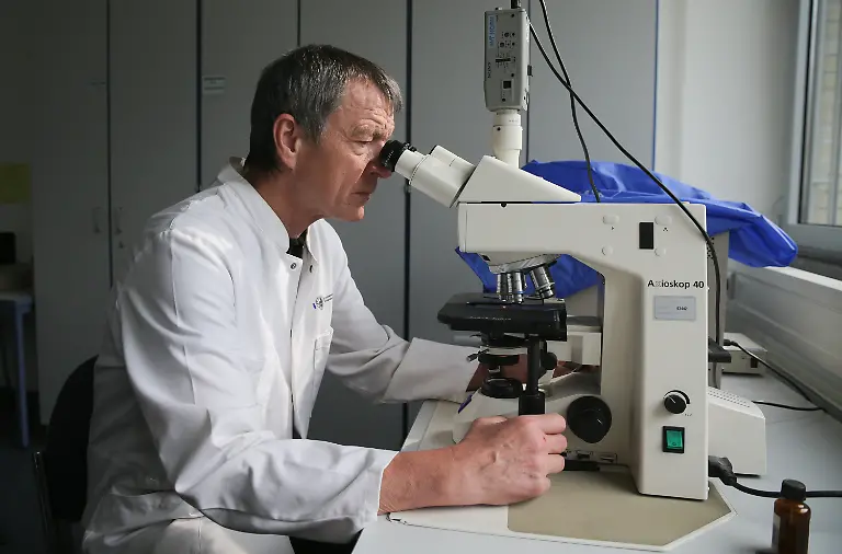 3ohs2608-jpg2499557530339877364