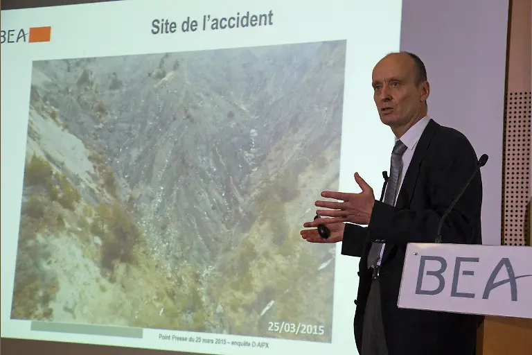 328CF200955EB5D5-jpg1855941133435978452