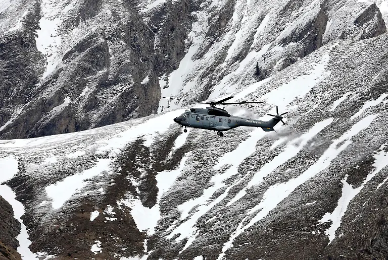 328CF200E7E9C8E5-jpg9138652451260186636