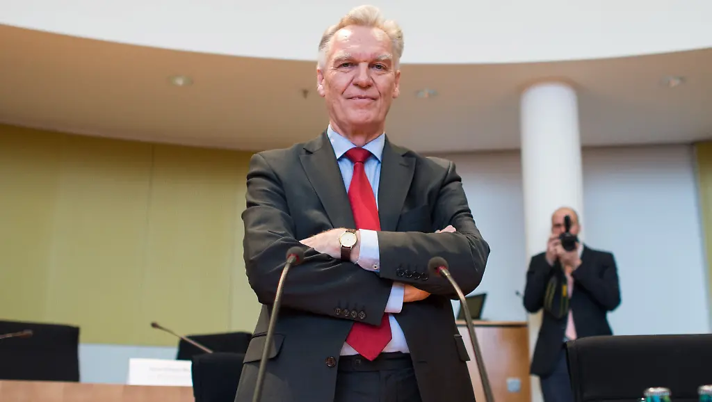 3oht4426-jpg2248980759073330025