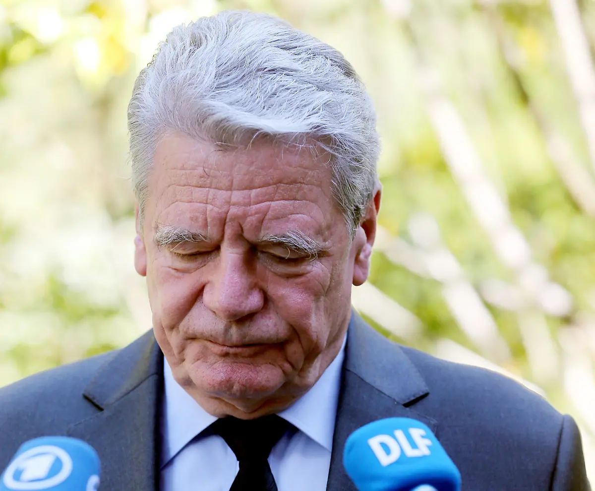 3oh40130-jpg1878400244590885438