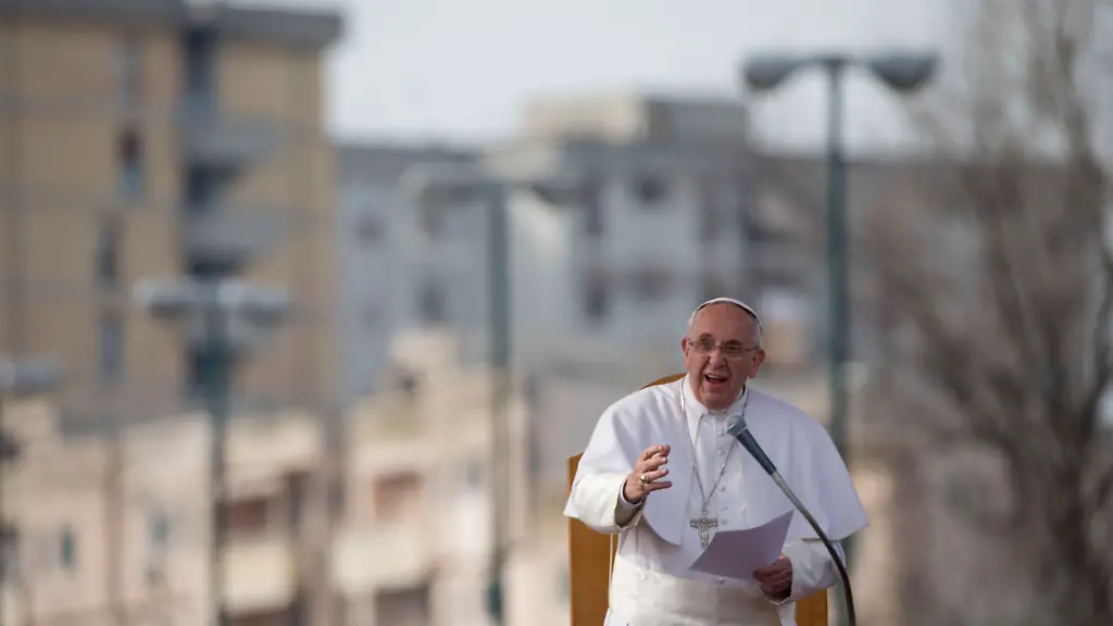 328CEA000A9C3A15-jpg6481213006720155494