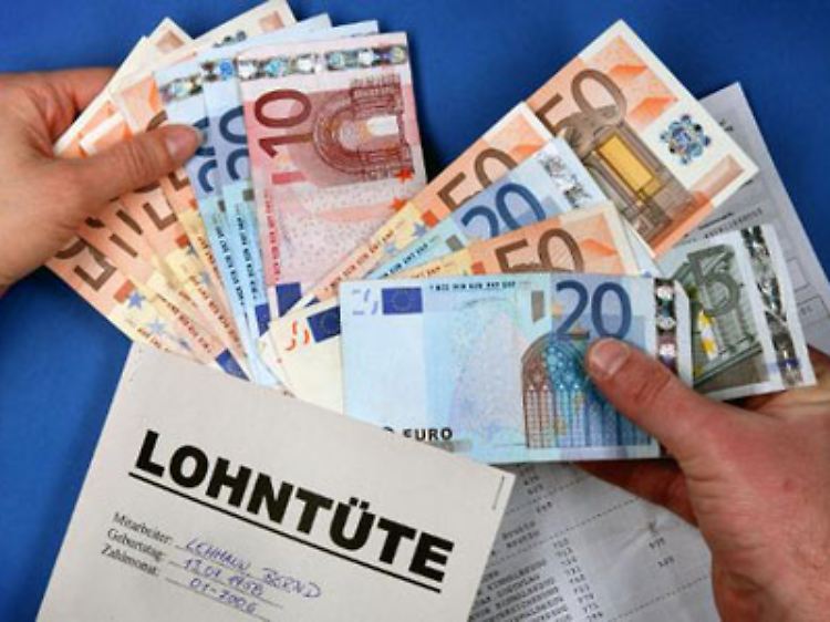 Die Lohntüte wird und wird nicht dicker.