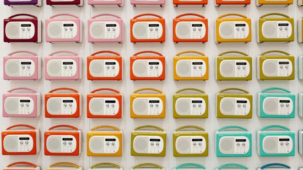 Wer-sich-ein-neues-Radio-kaufen-moechte-sollte-zu-Digitalgeraeten-greifen-Denn-UKW-soll-irgendwann-abgeschaltet-werden