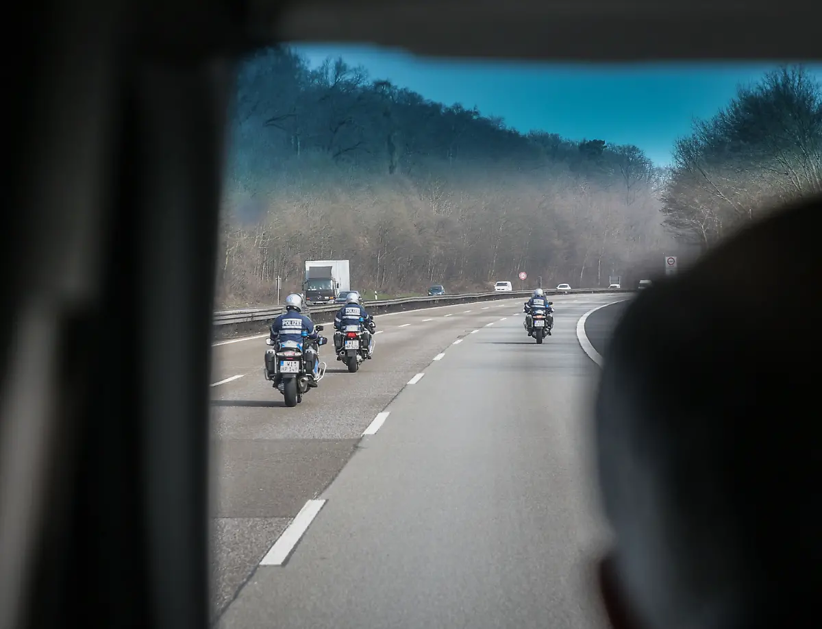 3ocz0346-jpg8554687340254892435