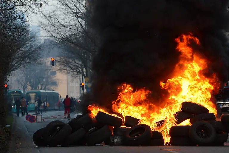 3ocv2158-jpg8569630480417094162