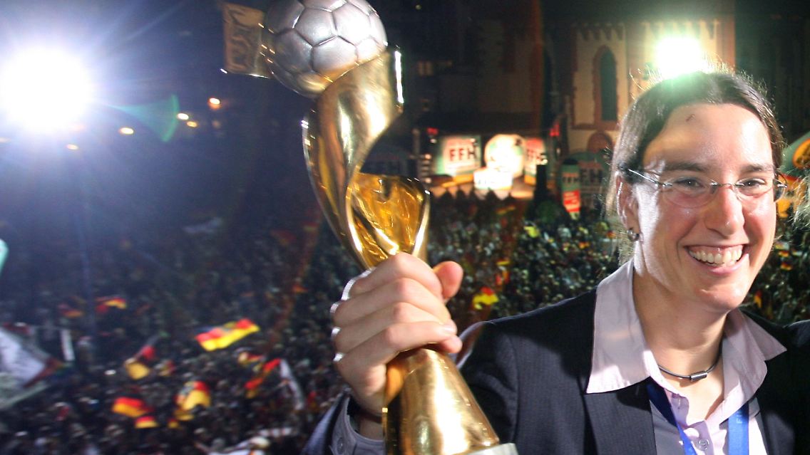 Birgit Prinz nach dem WM-Triumph 2007.