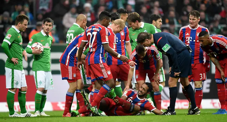 2015-03-14T220506Z-1967329615-GM1EB3F0GTA01-RTRMADP-3-SOCCER-GERMANY-JPG7579486325288862026