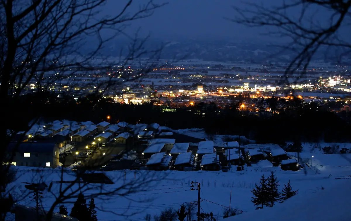 2015-03-09T075824Z-2090958732-LM2EB350YY401-RTRMADP-3-JAPAN-TSUNAMI-WIDERIMAGE-JPG8404879799348674261