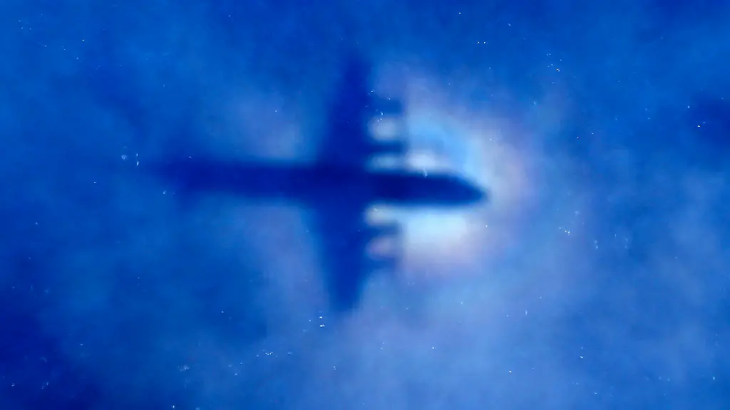 2015-03-01T211416Z-1449424145-GM1EB320E7601-RTRMADP-3-MALAYSIA-AIRLINES-AUSTRALIA-JPG745732720723783078