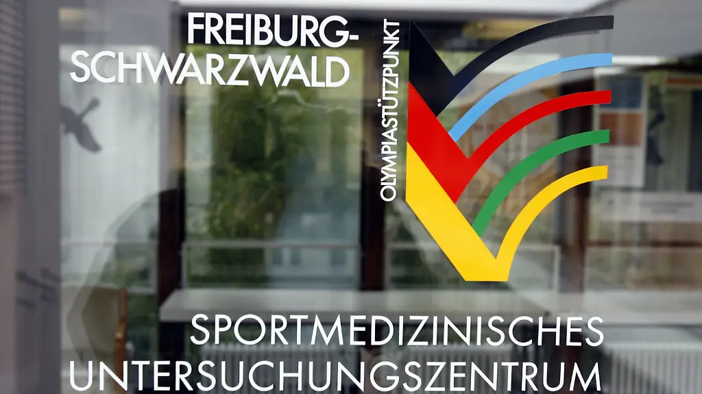 3nwm4432-jpg5977649362834941876