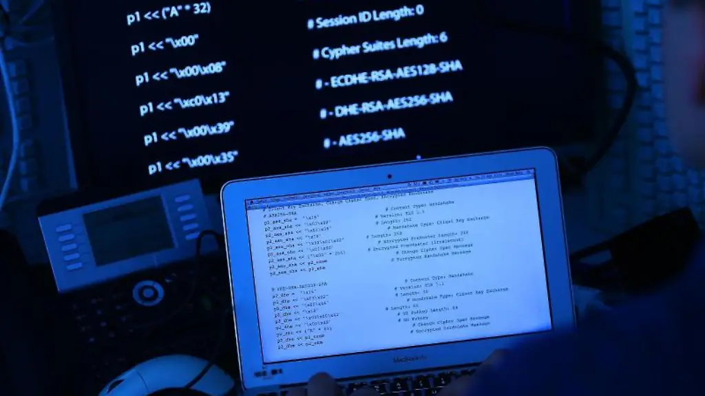 Mit-Hilfe-des-Computerwurms-haetten-Taeter-die-Computer-der-Betroffenen-unbemerkt-Bankinformationen-stehlen-koennen