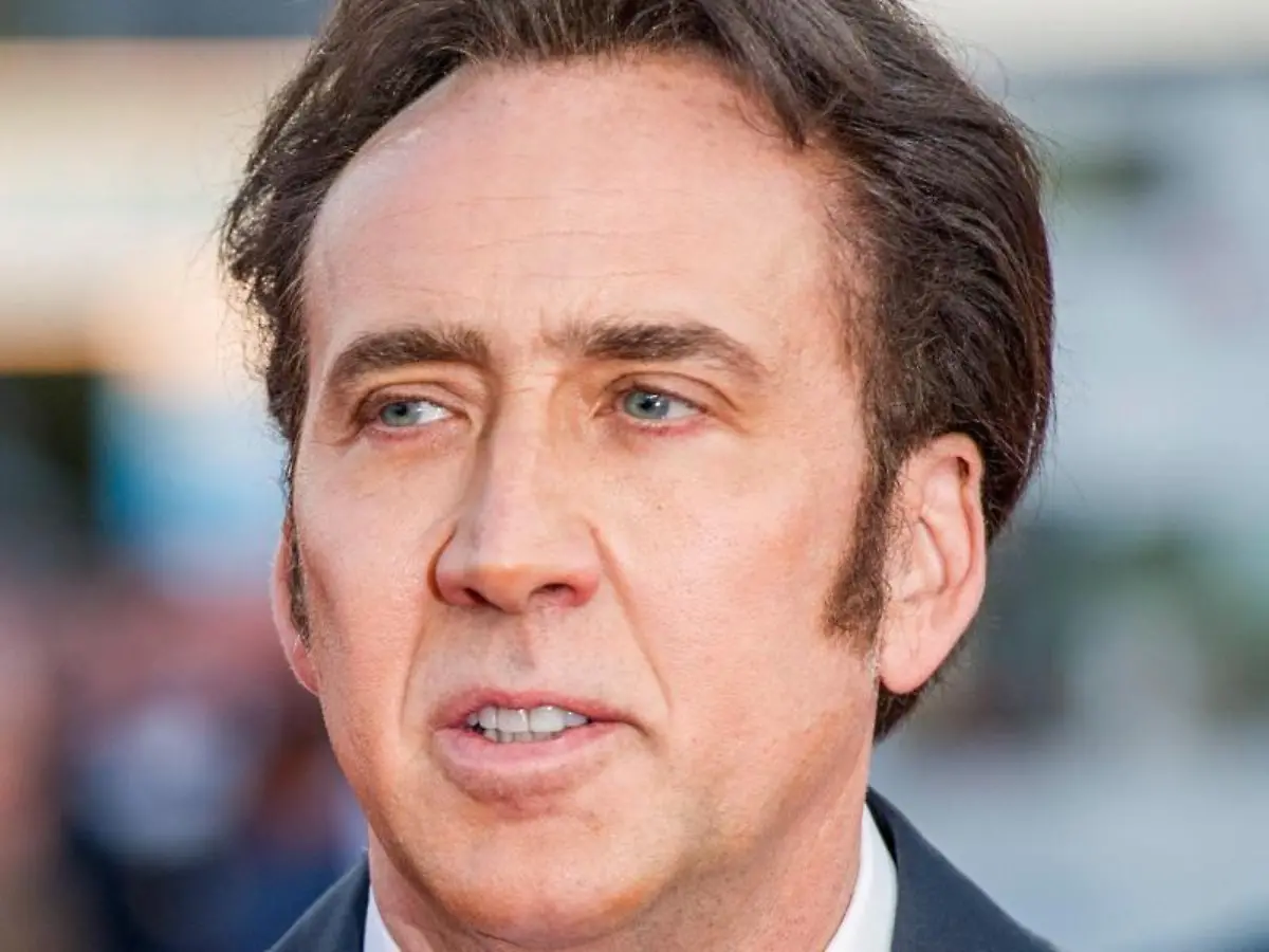 Nicolas-Cage-steht-fuer-Oliver-Stone-vor-der-Kamera