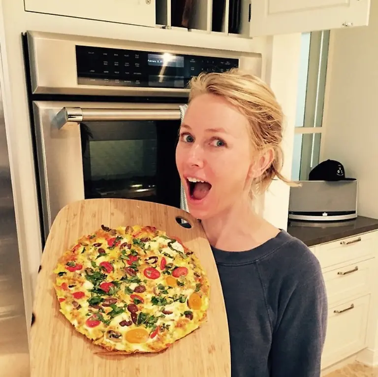 naomi-watts-pre-oscars