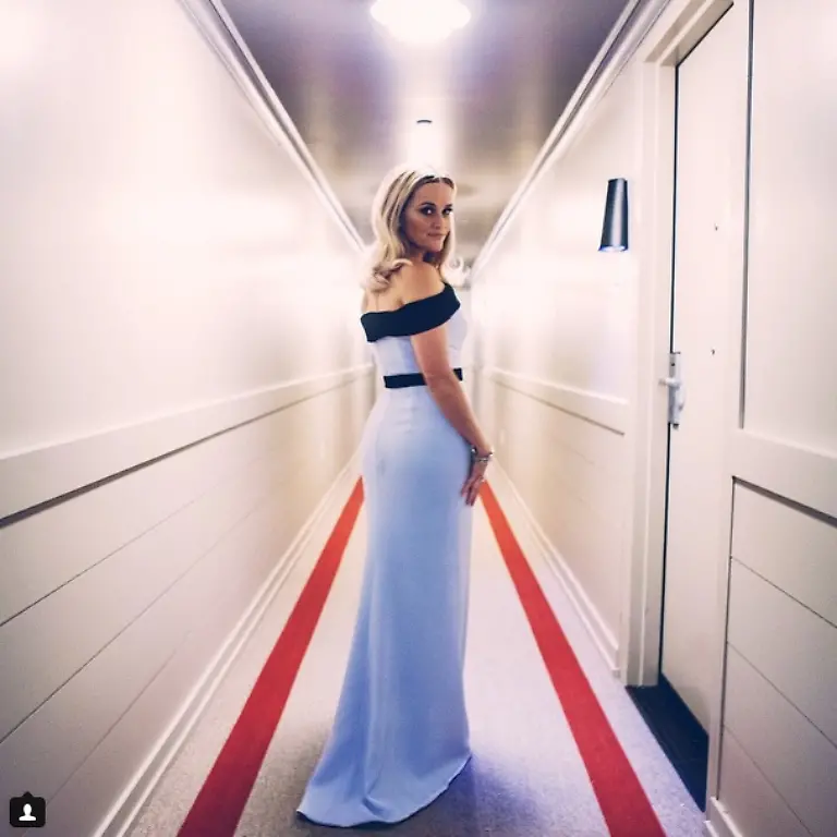 reese-w-oscar-dress