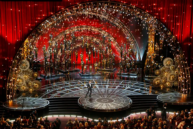 2015-02-23T013806Z-223016781-TB3EB2N04J731-RTRMADP-3-AWARDS-OSCARS-JPG5796466060522949282