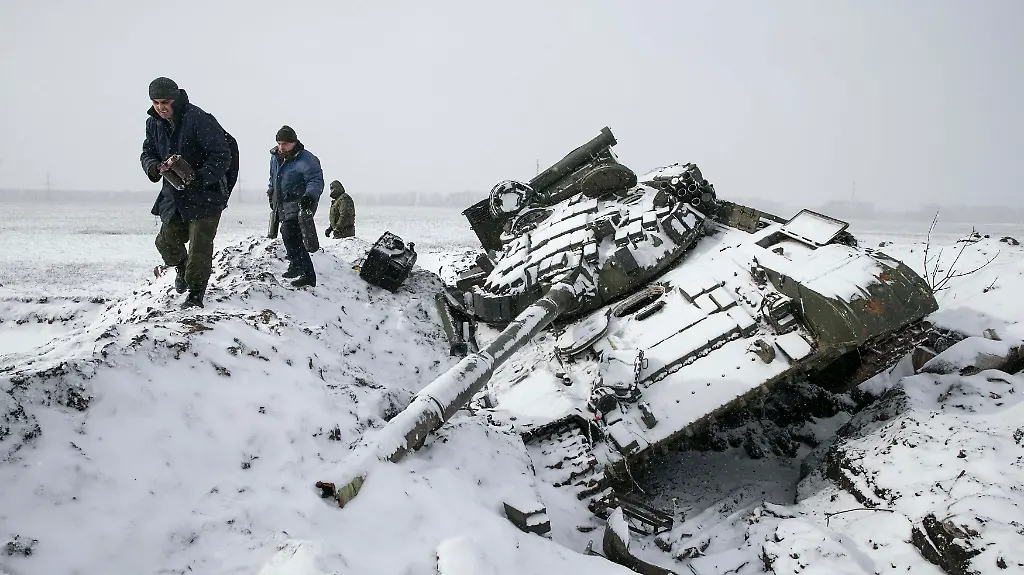 2015-02-16T130234Z-1425498319-GM1EB2G1LDM01-RTRMADP-3-UKRAINE-CRISIS-JPG4692597216091586124