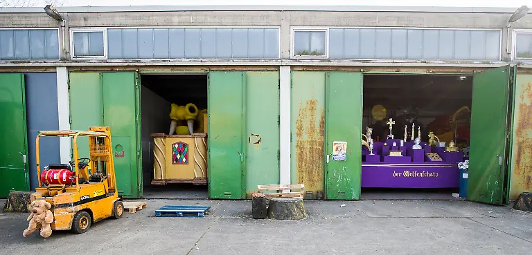 3nr40452-jpg6342479347936435666