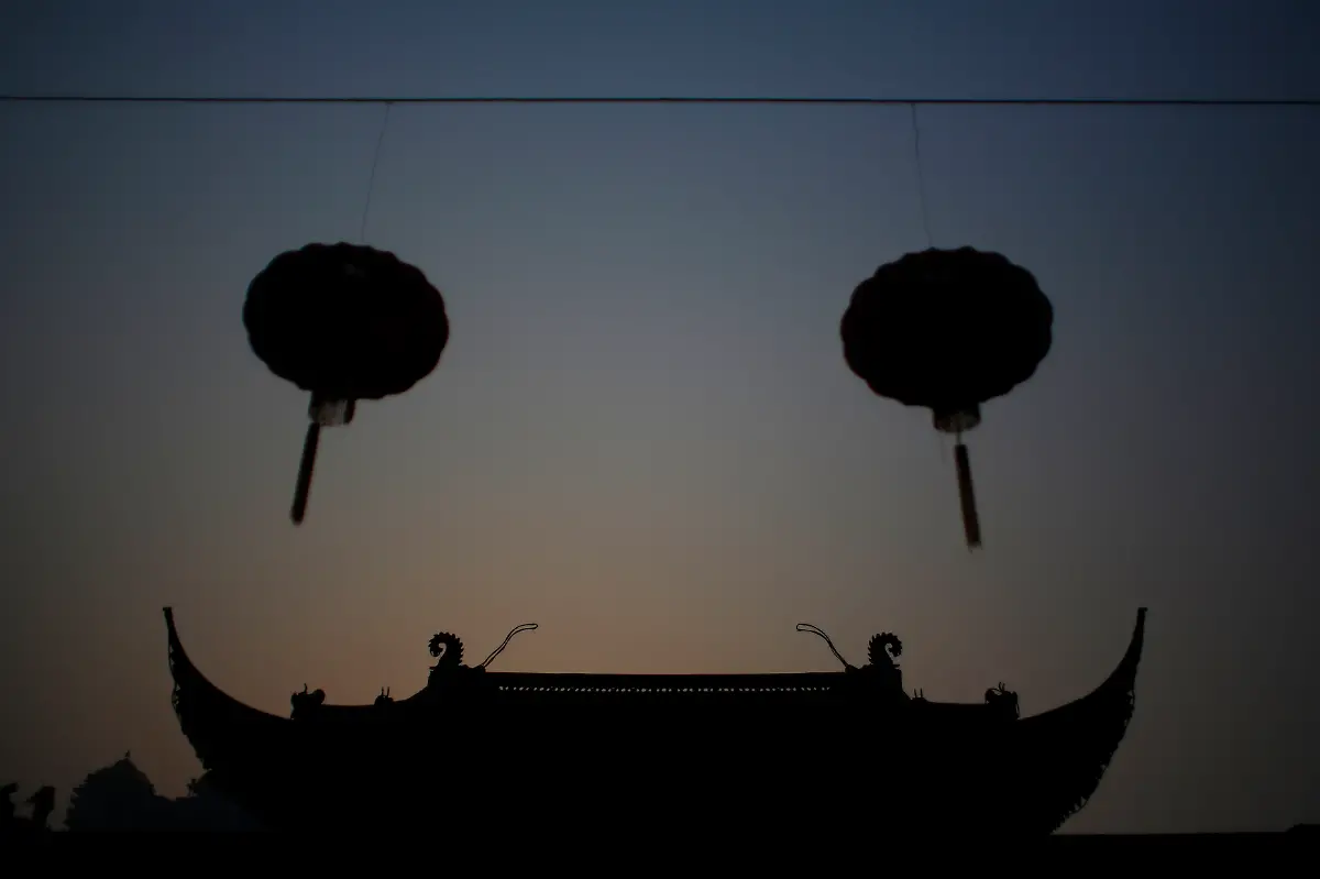 2015-02-12T103615Z-1537173083-GM1EB2C1FI801-RTRMADP-3-CHINA-SOCIETY-JPG7659521505117897693