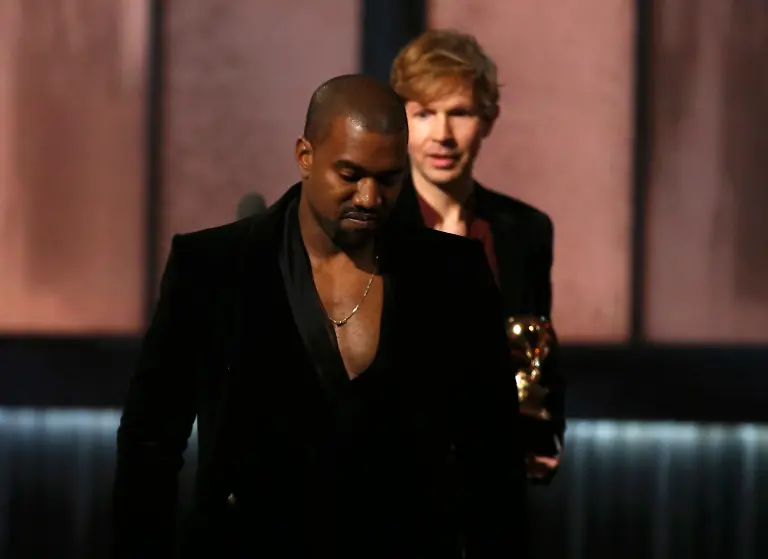 2015-02-09T034833Z-1307676594-TB3EB290AKMTV-RTRMADP-3-AWARDS-GRAMMYS-JPG3016593658581924269