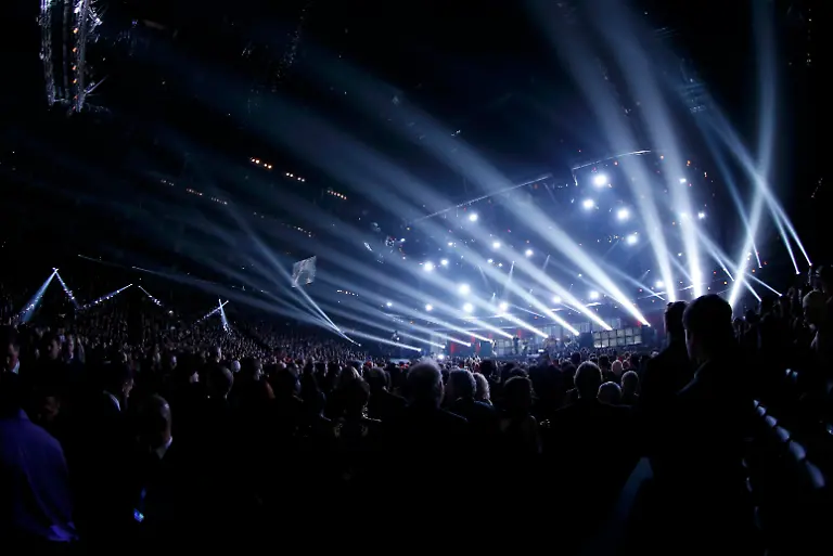 2015-02-09T011204Z-1612335023-TB3EB2903BUJK-RTRMADP-3-AWARDS-GRAMMYS-JPG6902988743269234066