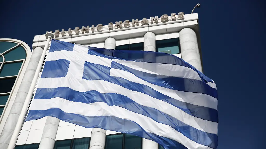 328C86006E425815-jpg3892796785818200875