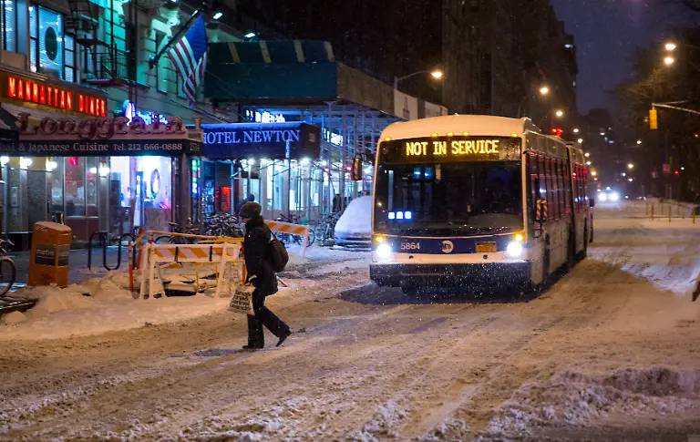 328C7600414CD747-jpg5622319381193894430