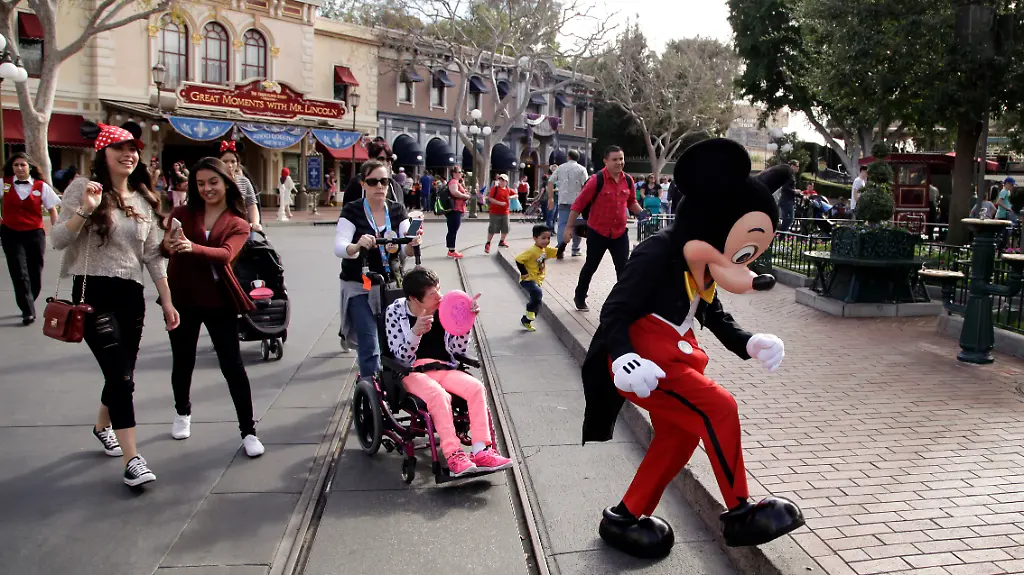 328C6C001F25B1C5-jpg2110115389860984977