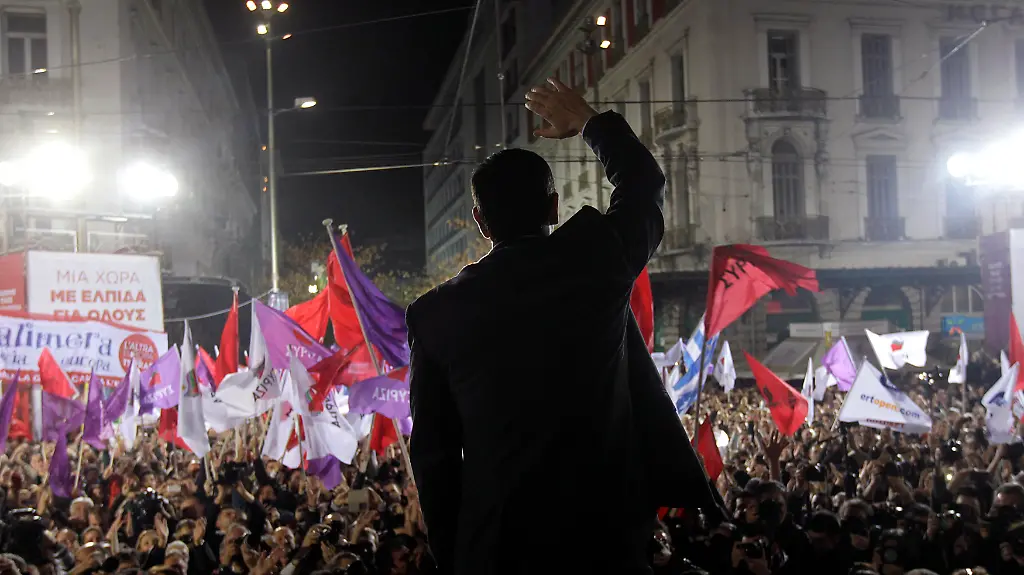 2015-01-22T214959Z-165943406-GM1EB1N0G0K01-RTRMADP-3-GREECE-ELECTIONS-JPG5497664501039921453