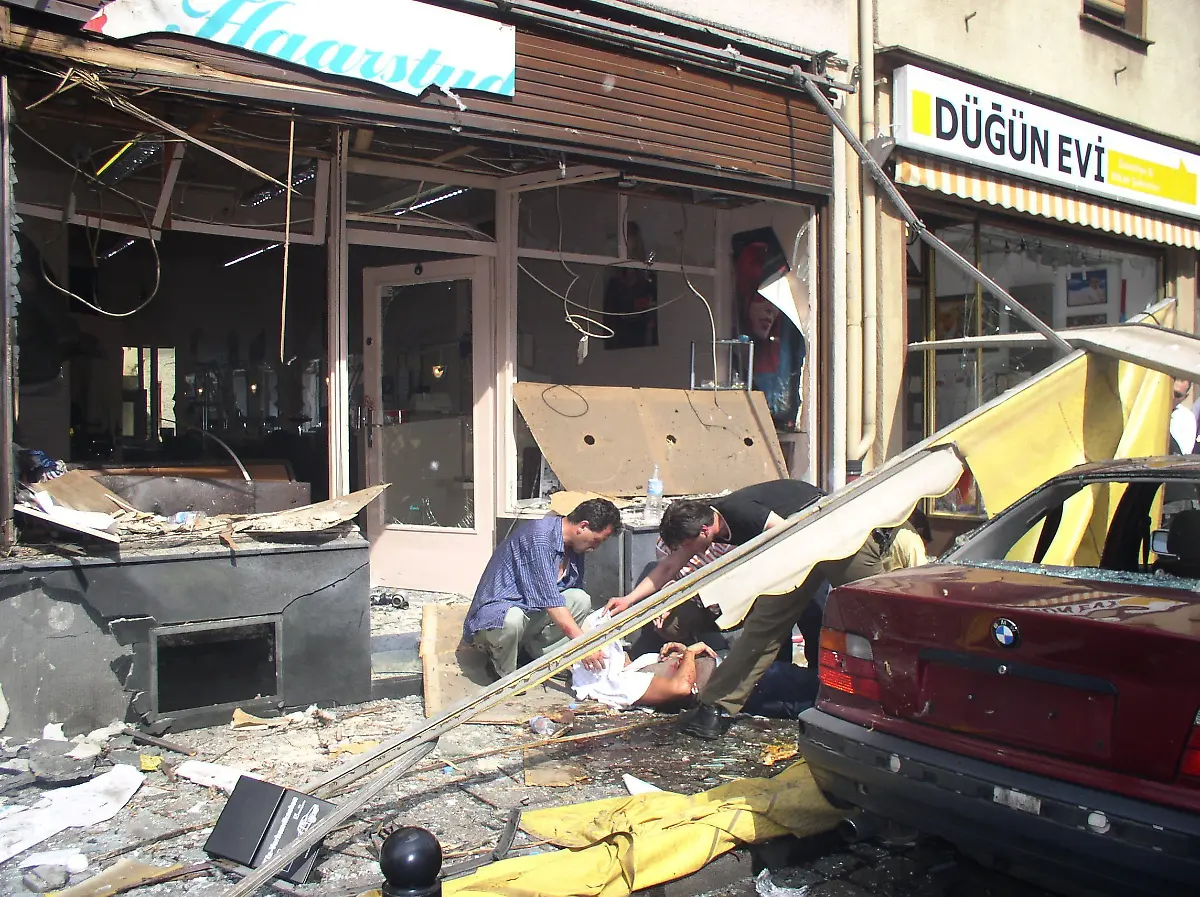 3n8t0315-jpg6033472505651911372