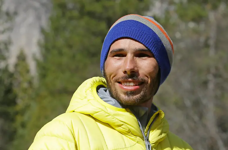 328C5E008A914B60-jpg725094494612966437