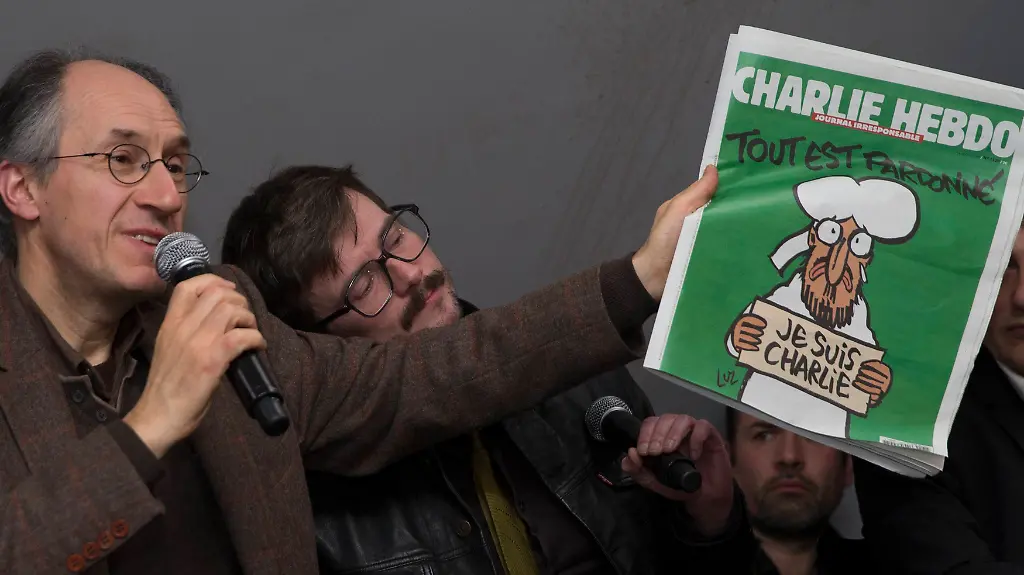 2015-01-13T160655Z-1628411922-GM1EB1E003H01-RTRMADP-3-FRANCE-SHOOTING-JPG8644672770966254791