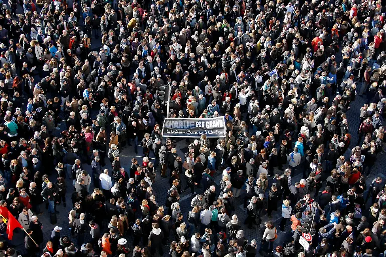 328C54002FE9BD72-jpg6157981928531179805