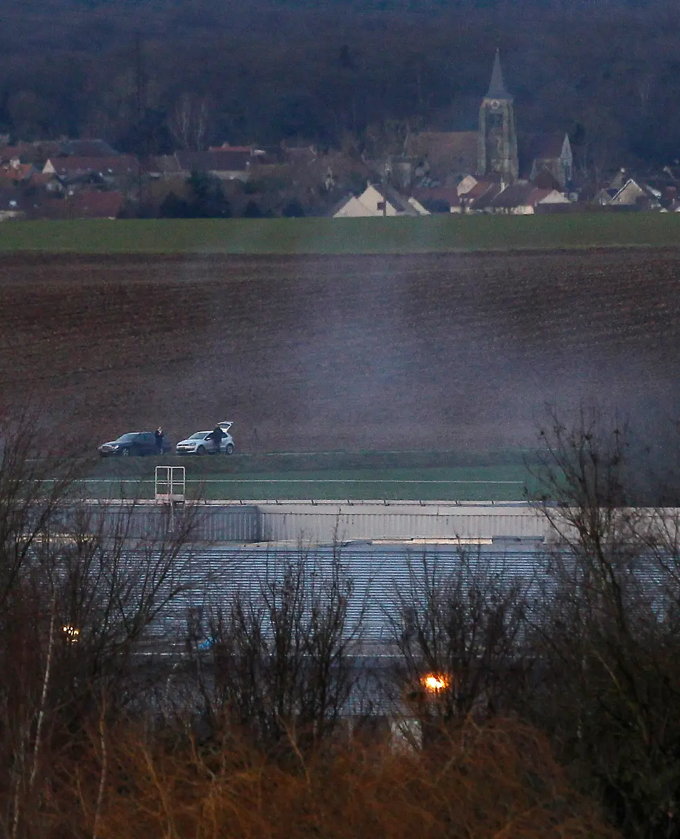 328C52009D54E156-jpg6382201017092919484