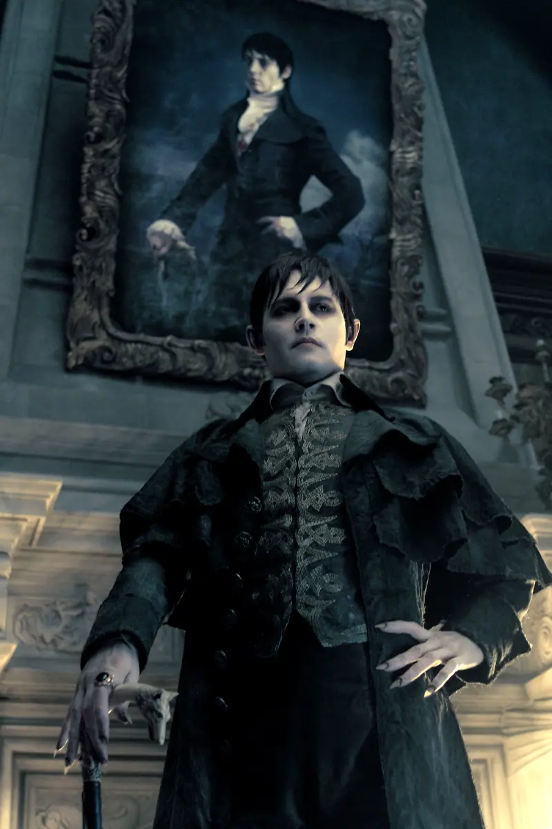 dark-shadows-johnny-depp-2