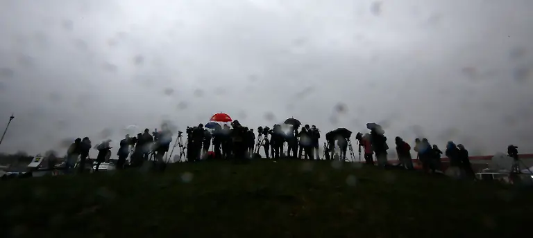 2015-01-09T100404Z-586771864-PM1EB190UP001-RTRMADP-3-FRANCE-SHOOTING-HOSTAGE-JPG498742198269298449