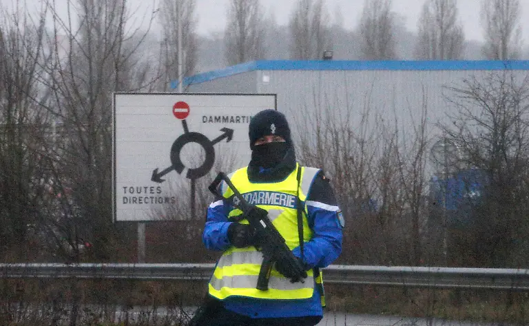 3n1m3453-jpg5949759450311927513